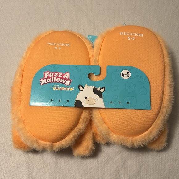 NWT Squishmallows Slippers - Pace the Fennec Fox - Picture 6 of 6